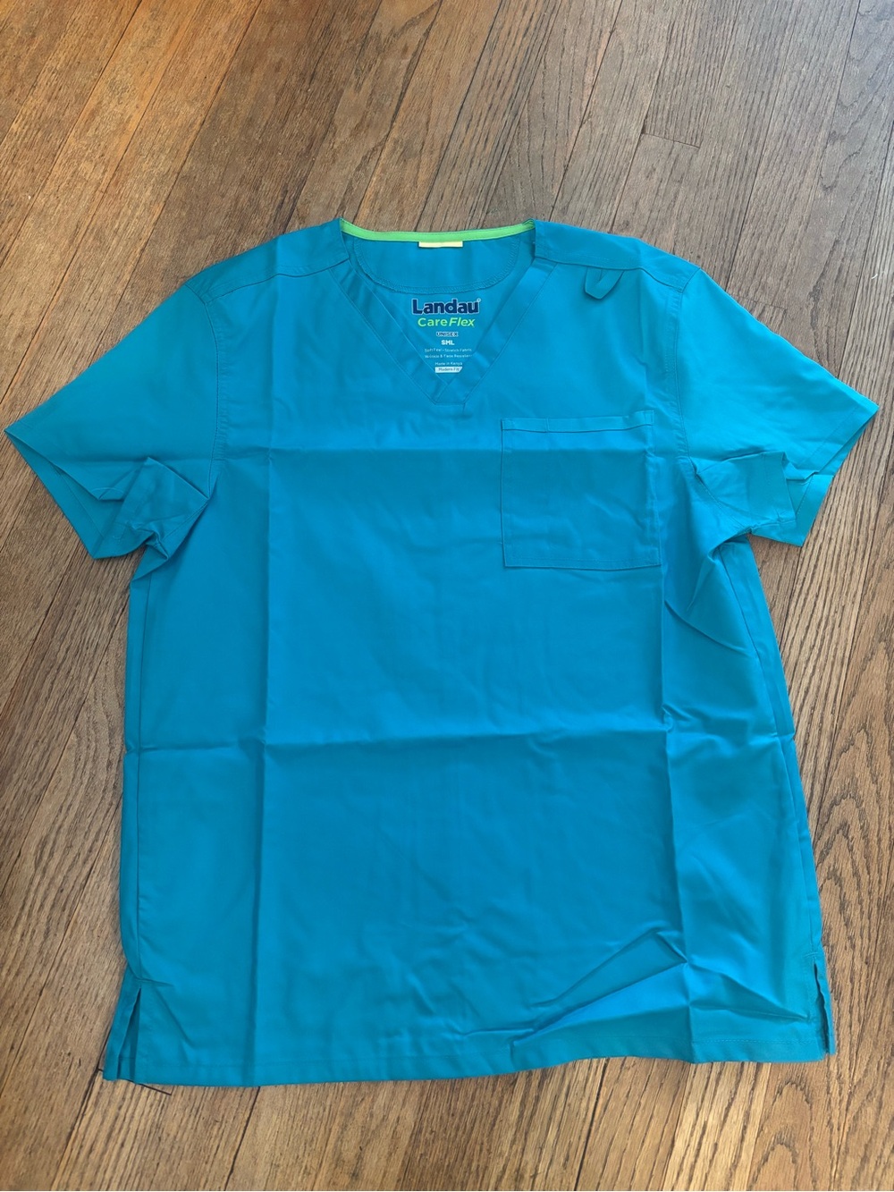 Landau CareFlex unisex scrub top - NWT